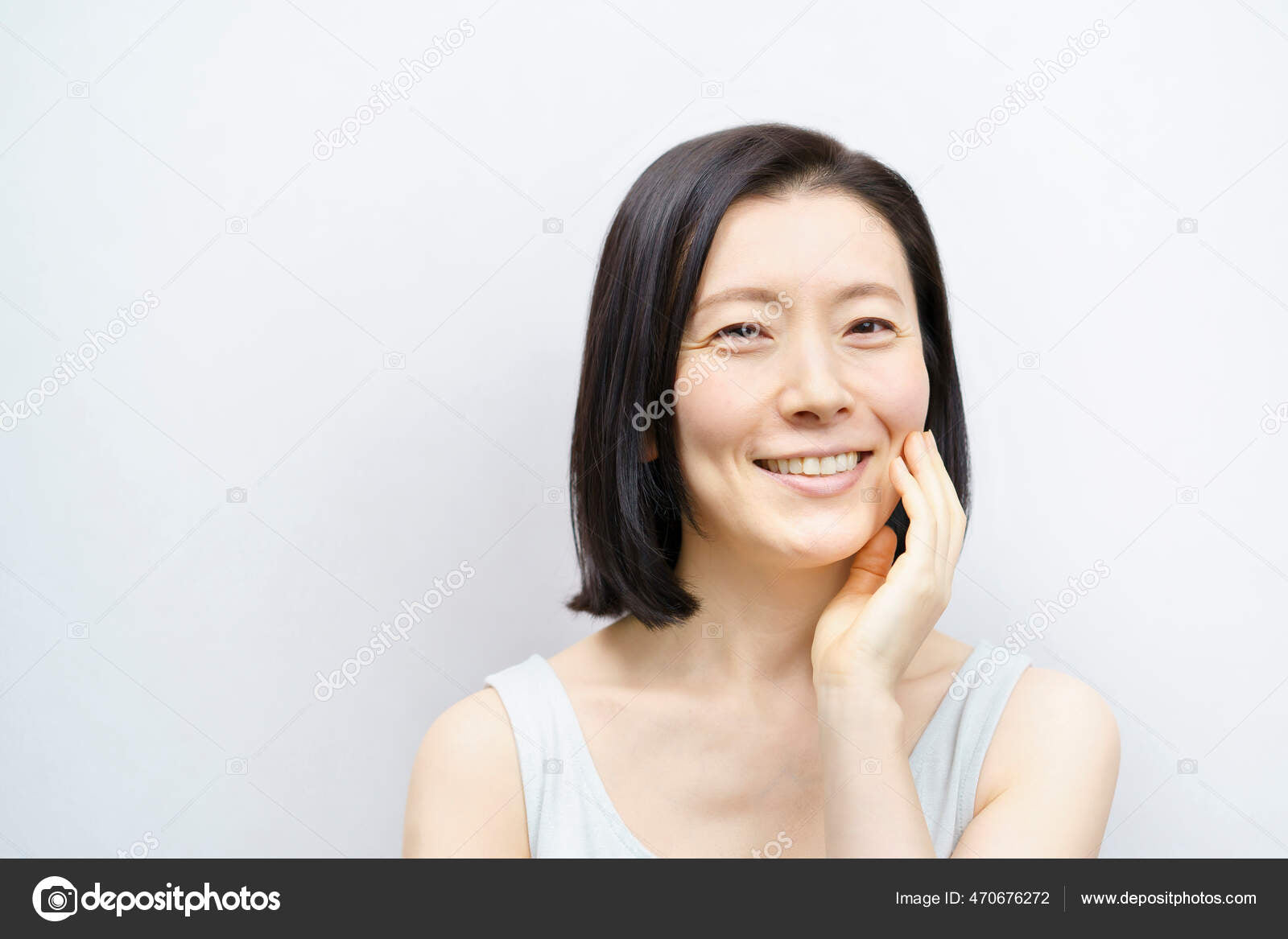 files/depositphotos_470676272-stock-photo-asian-women-touching-faces-40s.jpg