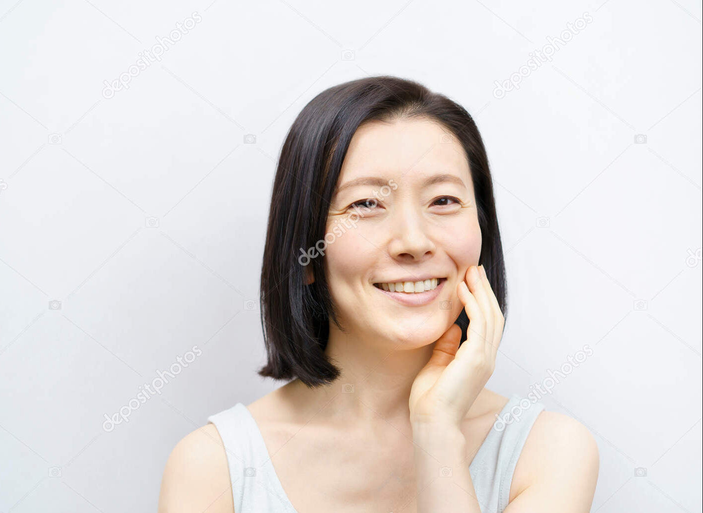 files/depositphotos_470676272-stock-photo-asian-women-touching-faces-40s_01675db4-f836-4ef4-94e9-51bf0d69cab2.jpg